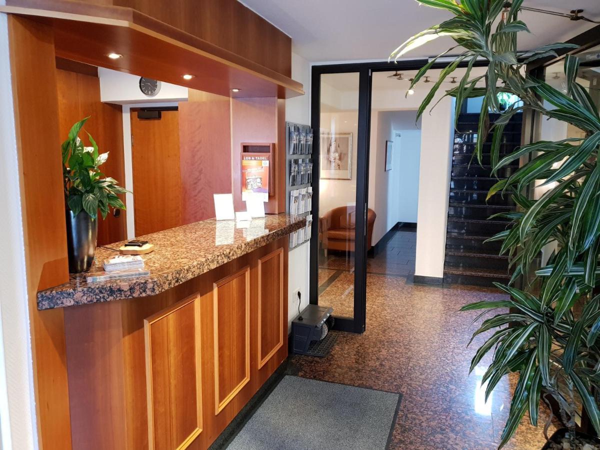 City Hotel Штутгарт Экстерьер фото